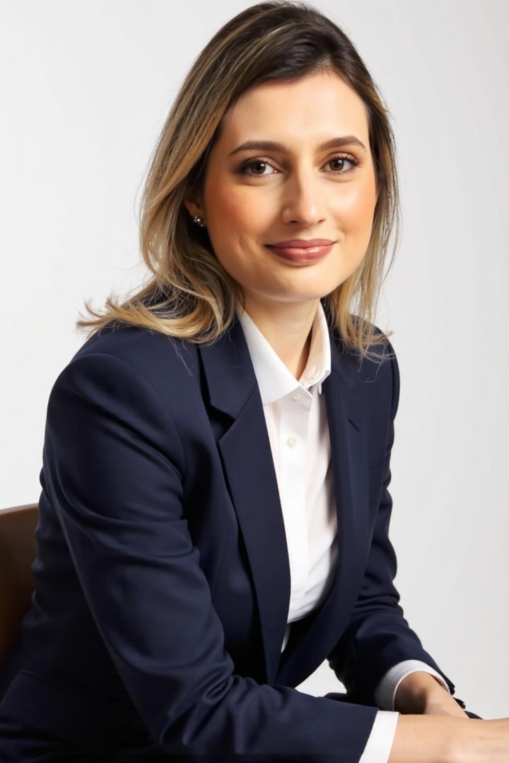 Karina Stange Calandrin | freitasbastos.com.br